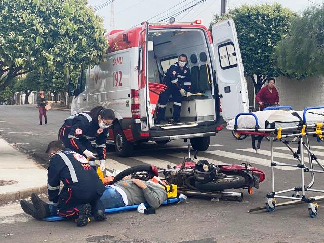 Goionews Motociclista Fica Ferido Em Grave Acidente No Centro De Goioer